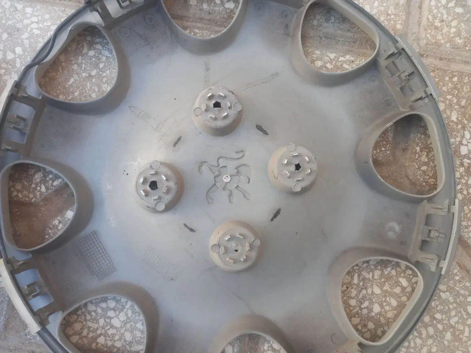 قالپاق پارس|قطعات یدکی و لوازم جانبی|سبزوار, توحیدشهر|دیوار