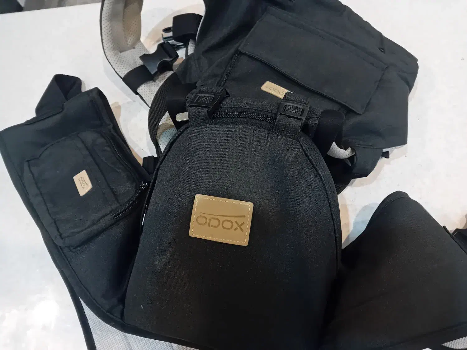 آغوشی کودک|کالسکه و لوازم جانبی|ساوه, |دیوار