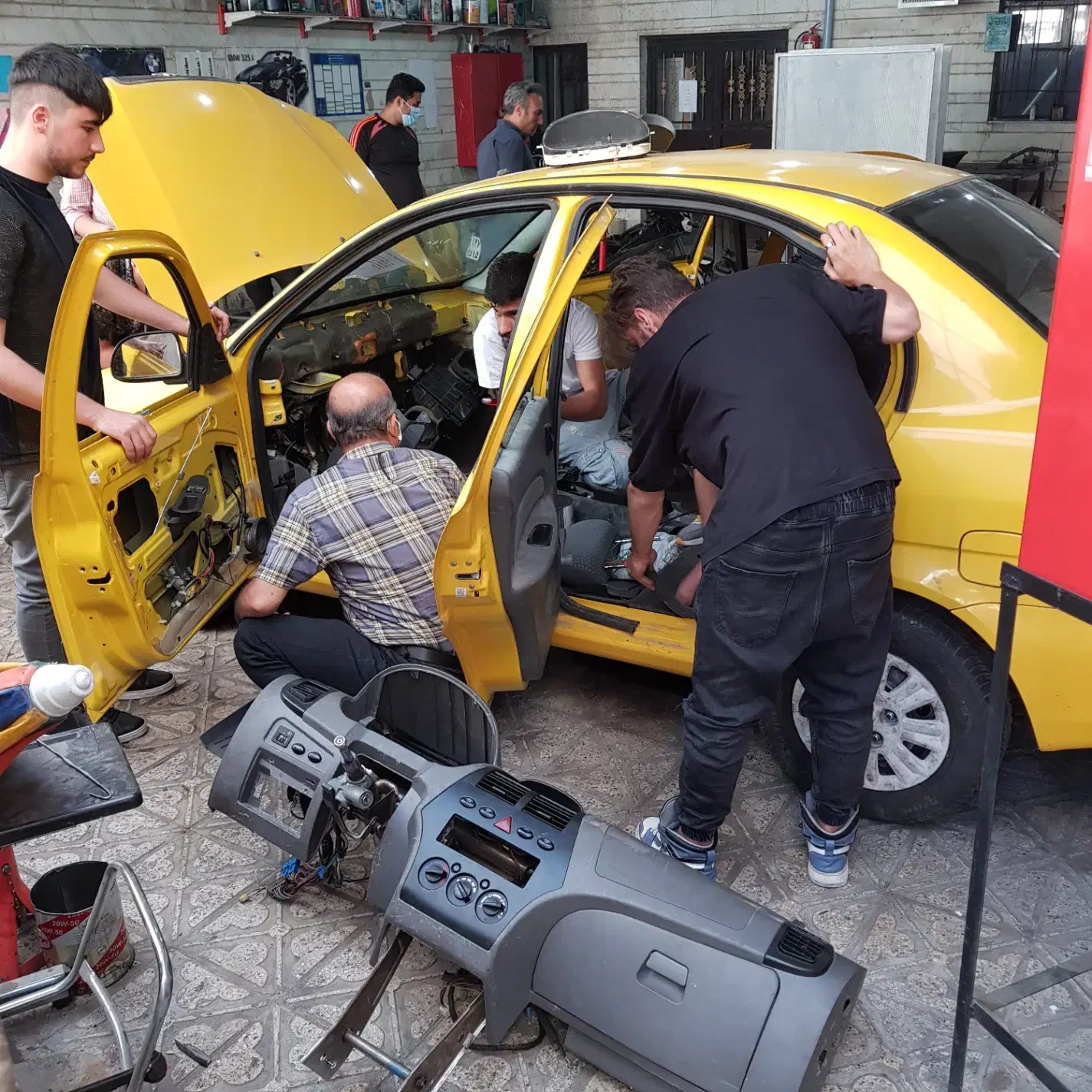 خدمات آموزش باطری باتری سازی برق خودرو انژکتور|خدمات آموزشی|تهران, دانشگاه شریف|دیوار
