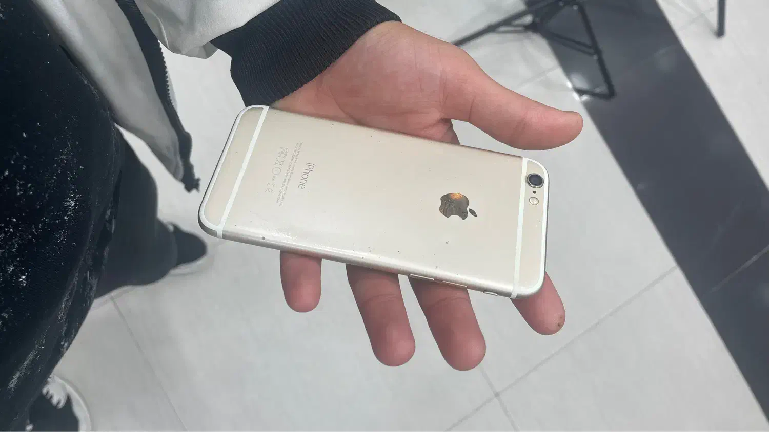 ایفون ۶ باطری۱۰۰|موبایل|گرگان, |دیوار