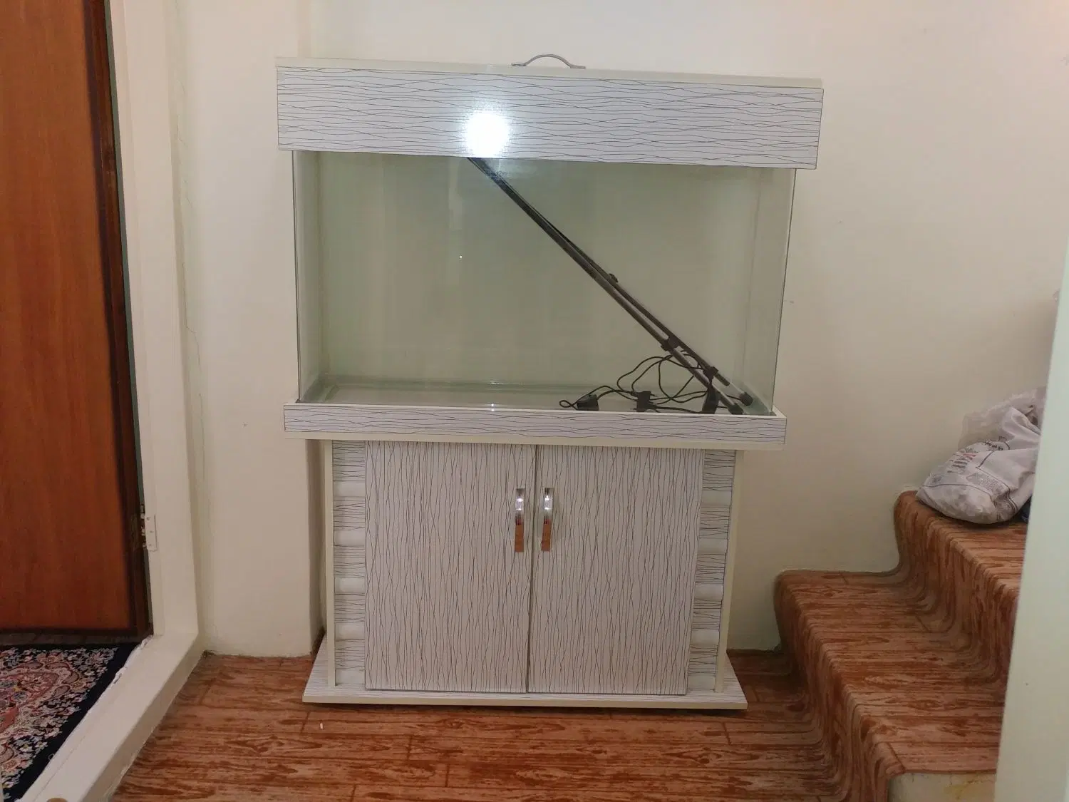 آکواریوم شیشه خم 100*30*70 سانتی متر سالم|لوازم جانبی حیوانات|تهران, زنجان جنوبی|دیوار