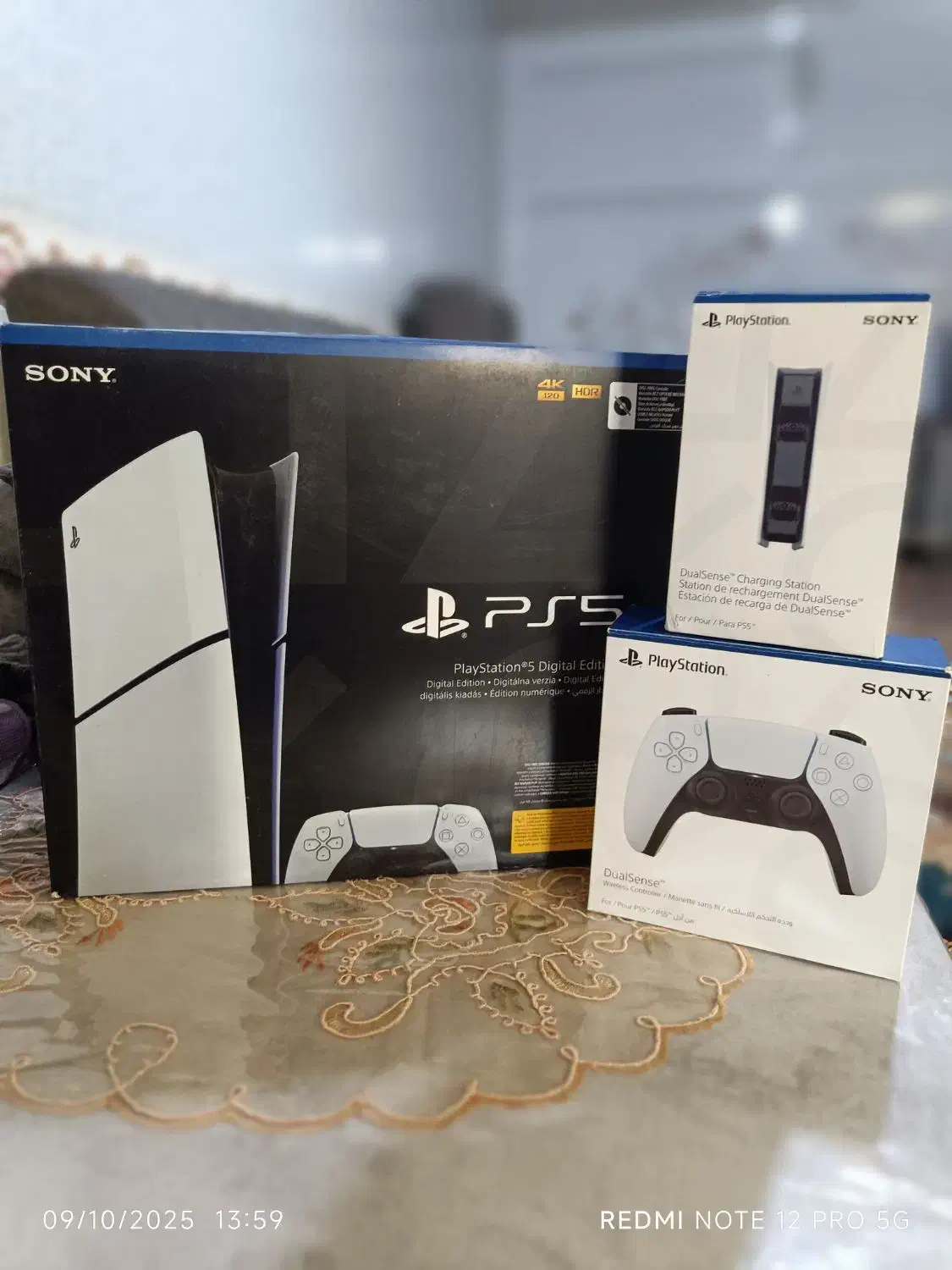 کنسول ps5 دیجیتال دو دسته همراه با پایه شارژ|کنسول، بازی ویدئویی و آنلاین|پارسآباد, |دیوار