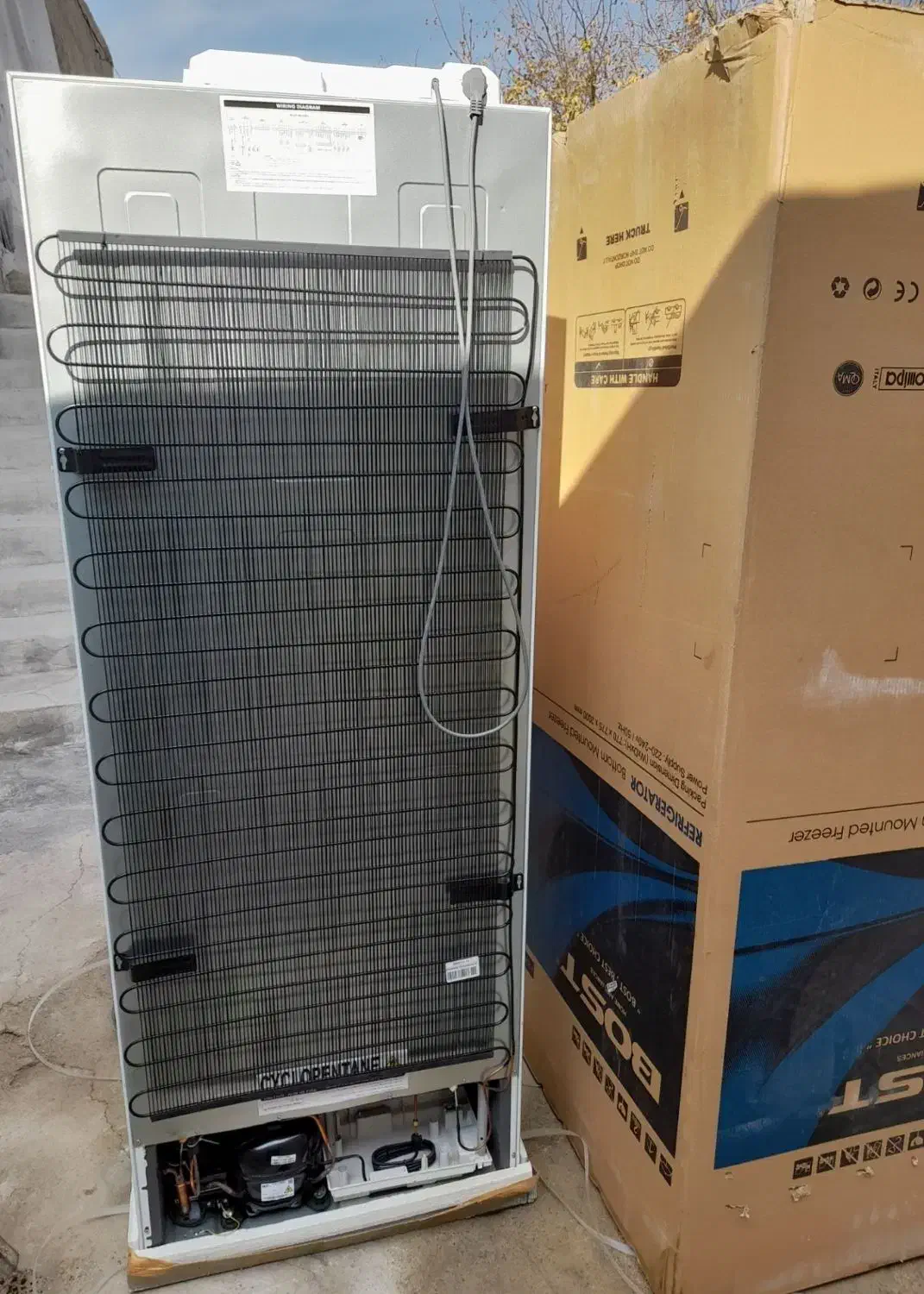 یخچال و فریزر bost|یخچال و فریزر|نهاوند, |دیوار