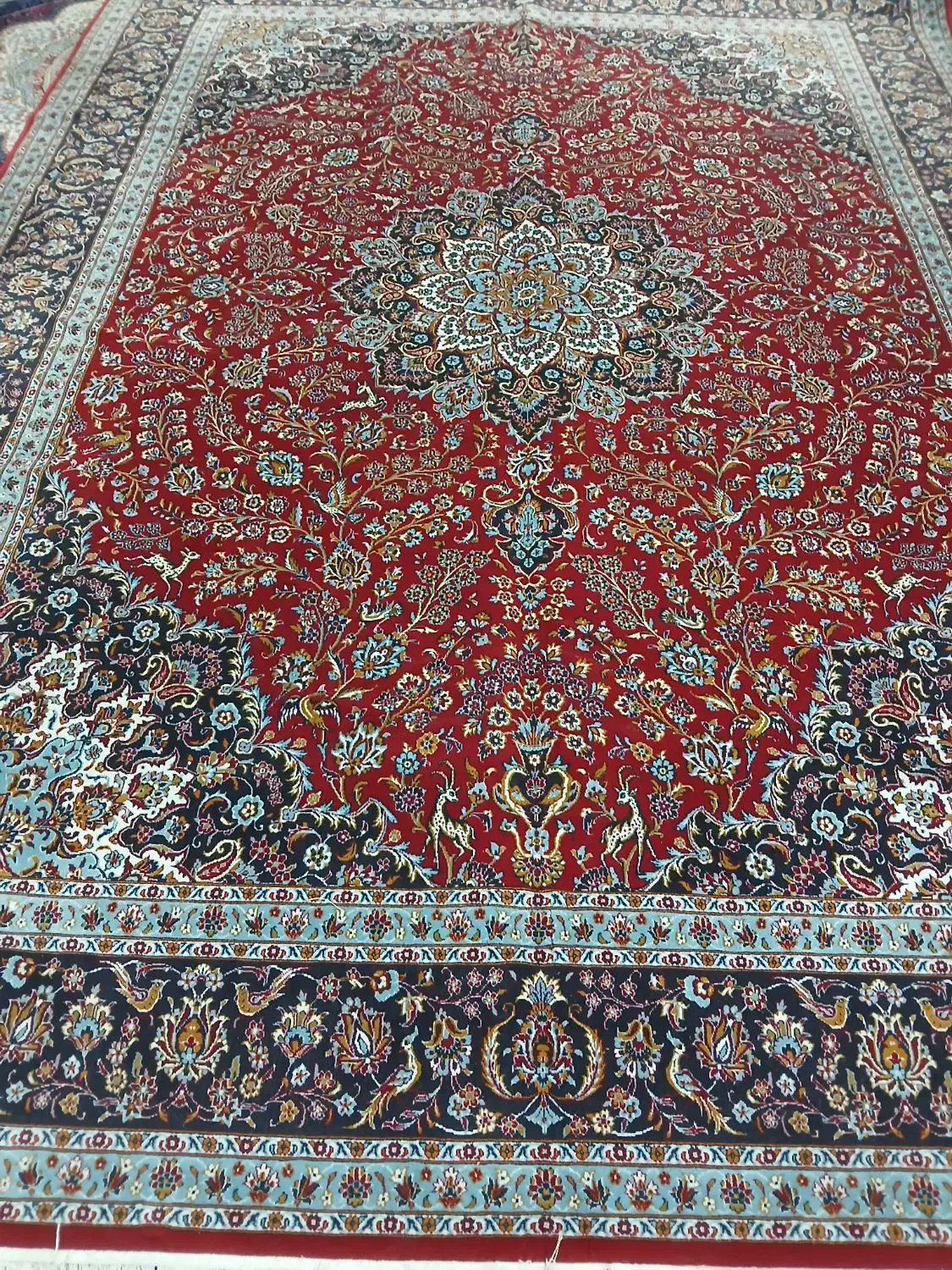 فرش کارکرده|فرش|ایوان, |دیوار