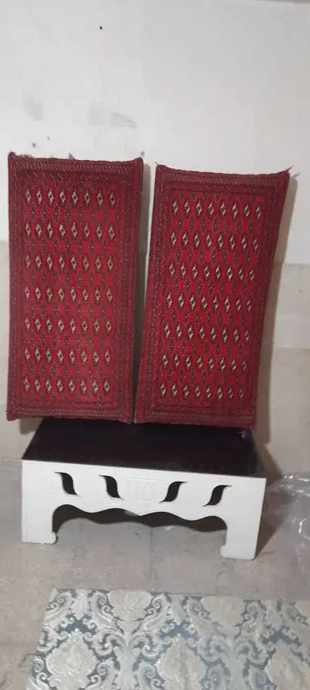 پشتی دستباف کارکرده تمیز وسالم|پشتی|تهران, شهرک ولیعصر جنوبی|دیوار