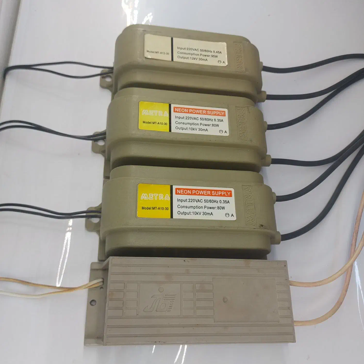 ترانس های ولتاژ نئون|ابزارآلات|تهران, اقدسیه|دیوار