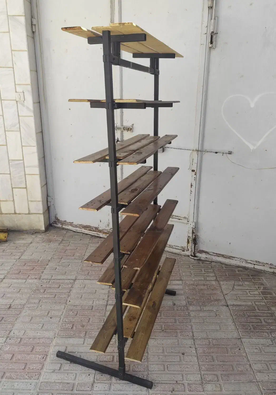 قفسه چوبی فلزی ورگال وسط|کتابخانه، شلف، قفسه‌های دیواری|کرمانشاه, |دیوار