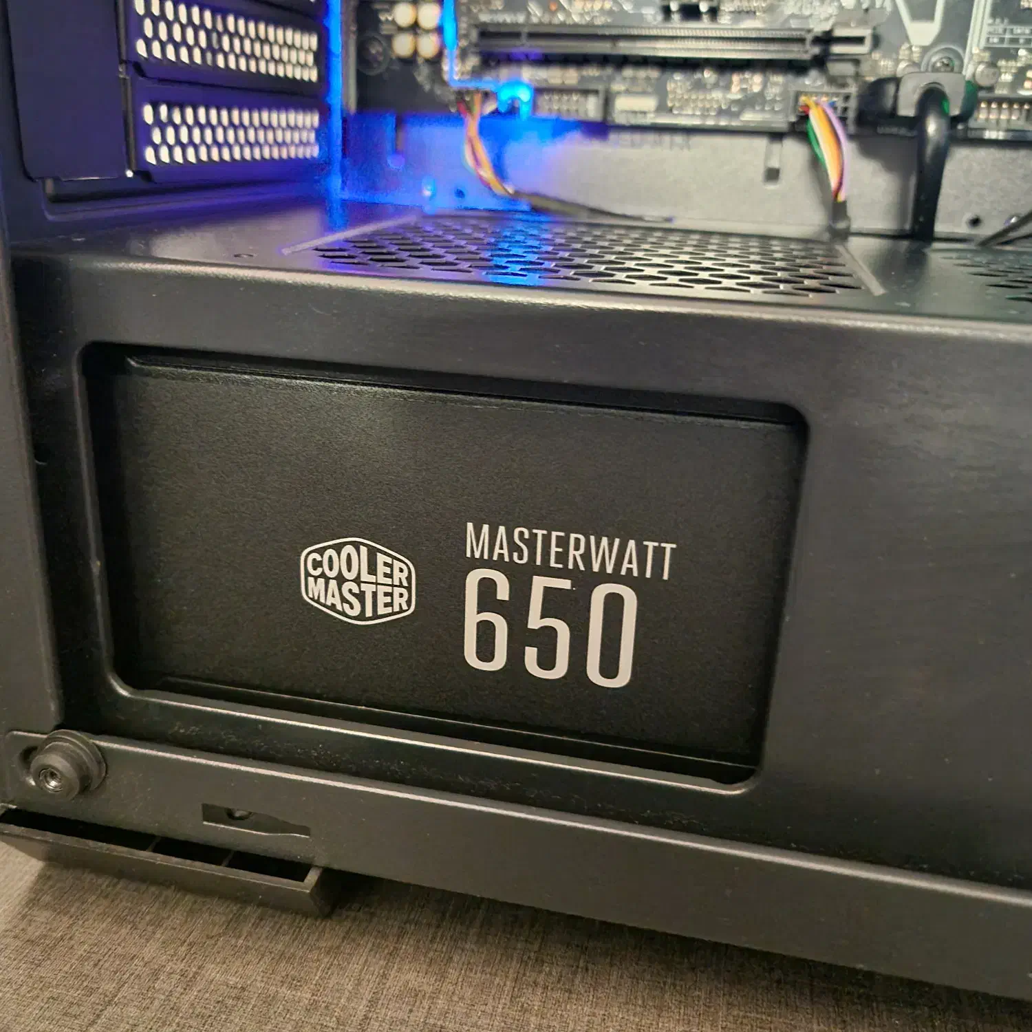 کیس کامل/گیم و طراحی|رایانه رومیزی|مشهد, دانشجو|دیوار