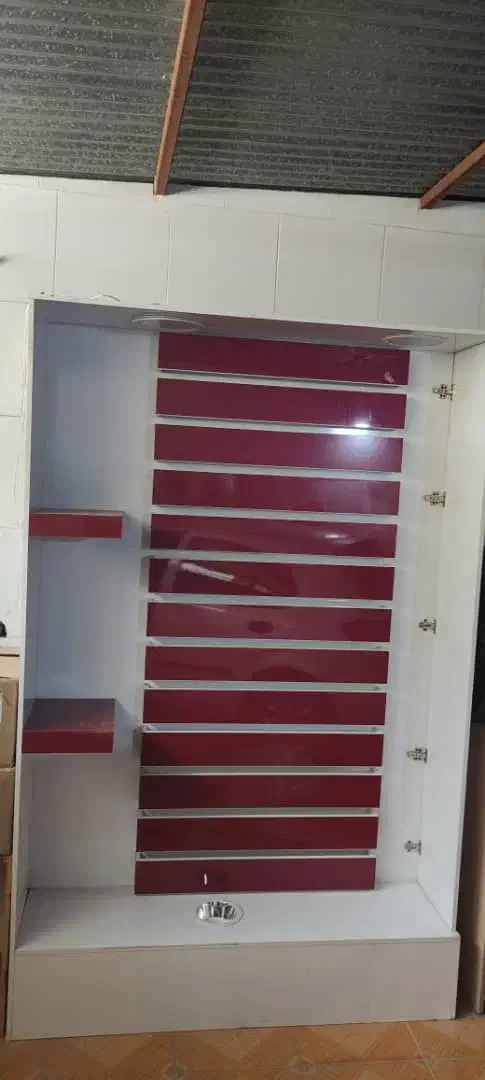 فروش تجهیزات کامل فروشگاهی تخفیف عالی|فروشگاه و مغازه|نجفآباد, باهنر|دیوار