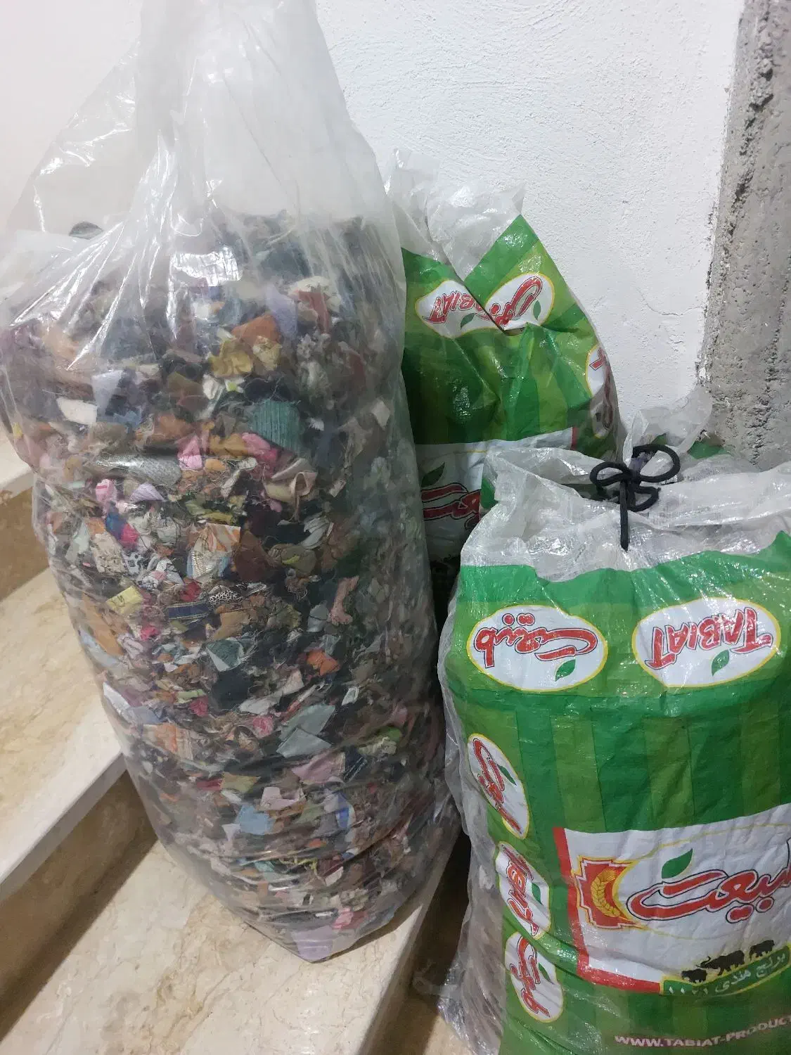 سرقیچی وابر|رختخواب، بالش، پتو|گرگان, |دیوار