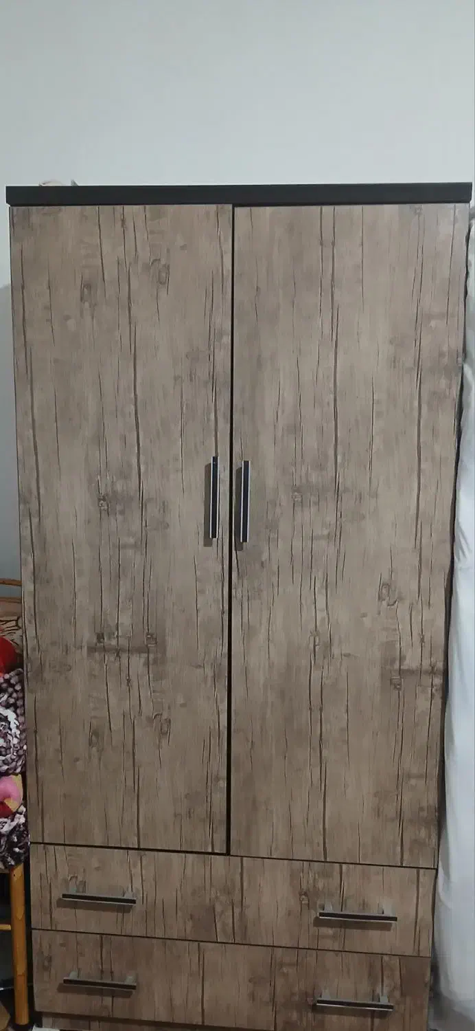 کمد|جاکفشی، کمد، دراور|میانه, |دیوار