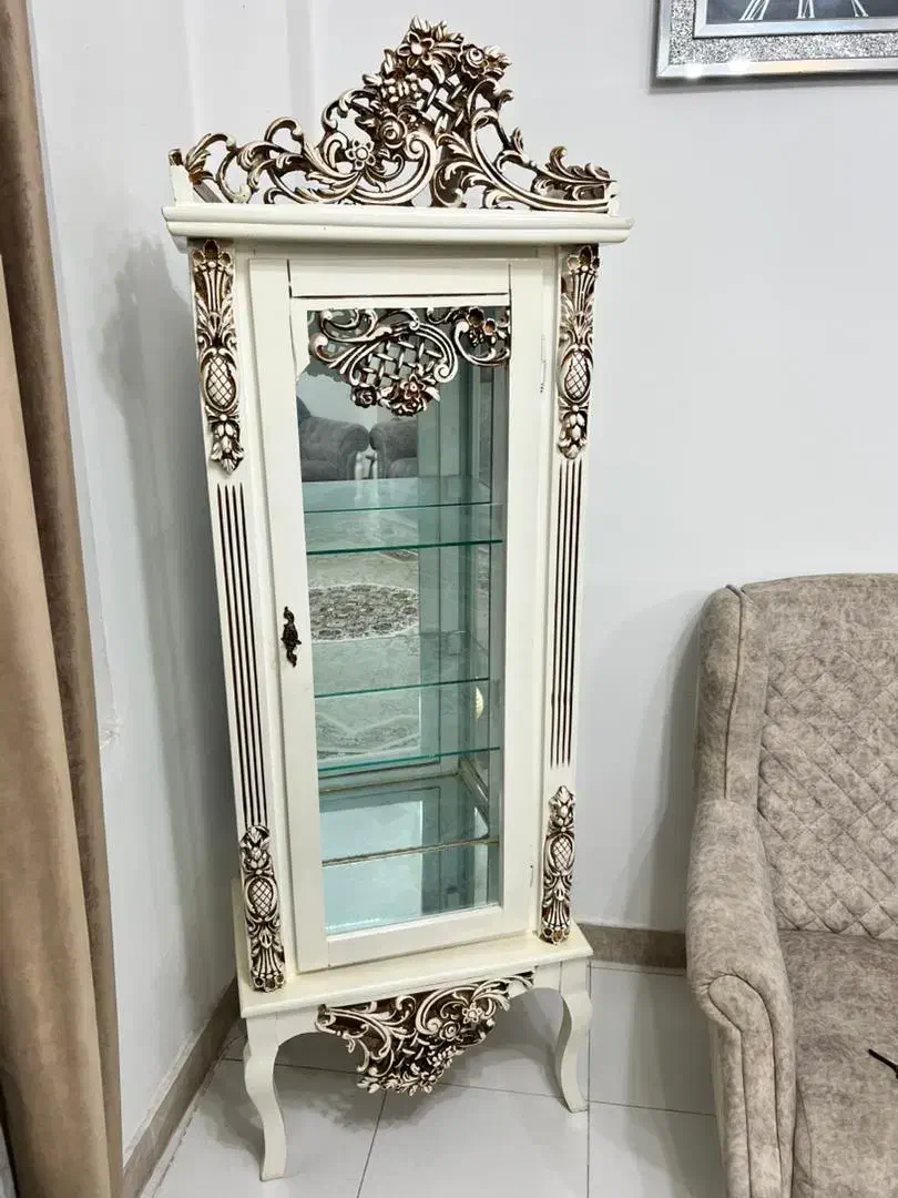 بوفه دکوری (سالم)|بوفه، ویترین، کنسول|رشت, کوی مهر|دیوار