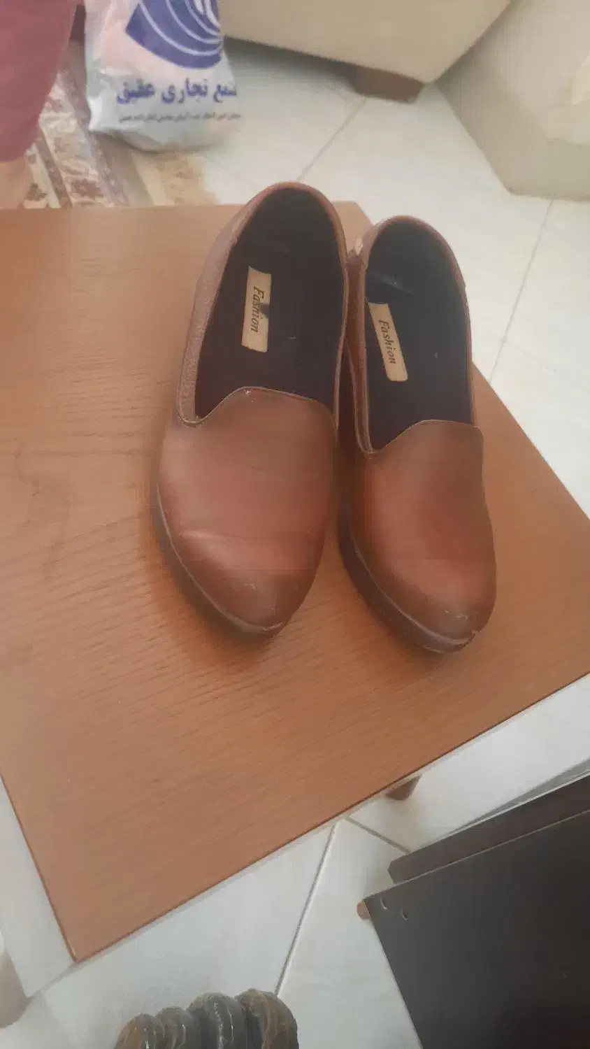 دو مدل کفش مجلسی و بیرونی رنگ مشکی و قهوه ای|کیف، کفش، کمربند|تهران, آذری|دیوار