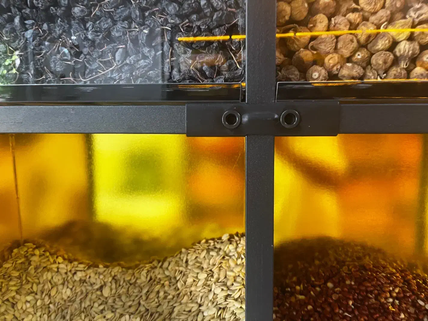 ویترین و دکور مغازه|فروشگاه و مغازه|لنجان, |دیوار