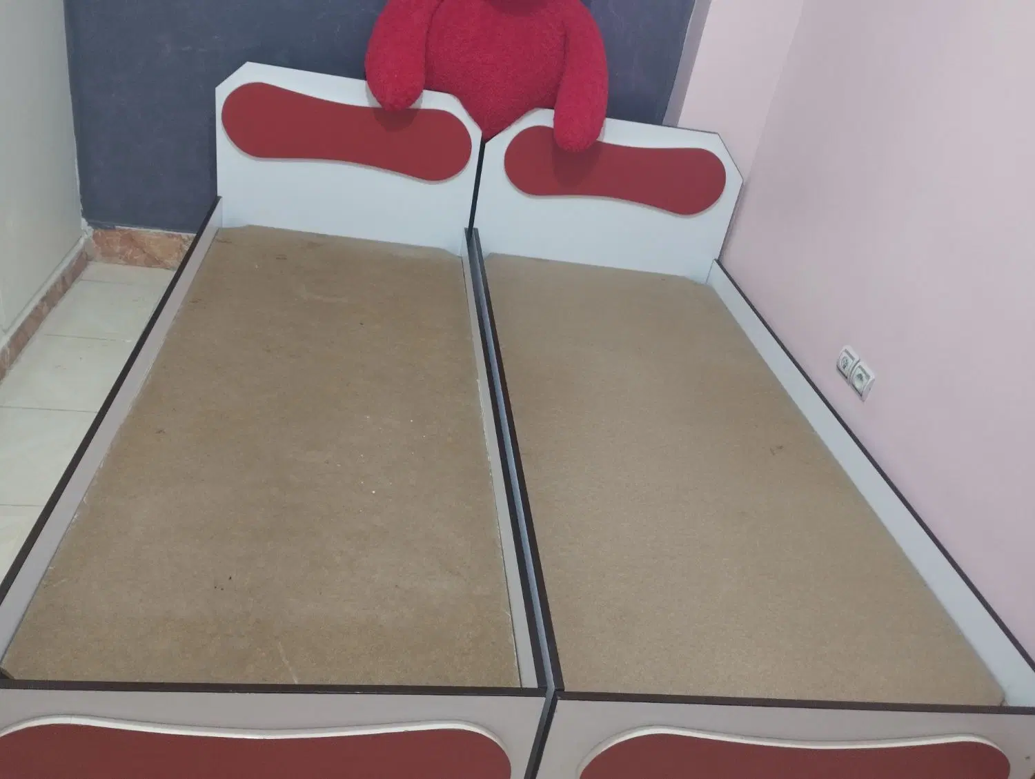 تخت|تخت و سرویس خواب|وحیدیه, |دیوار
