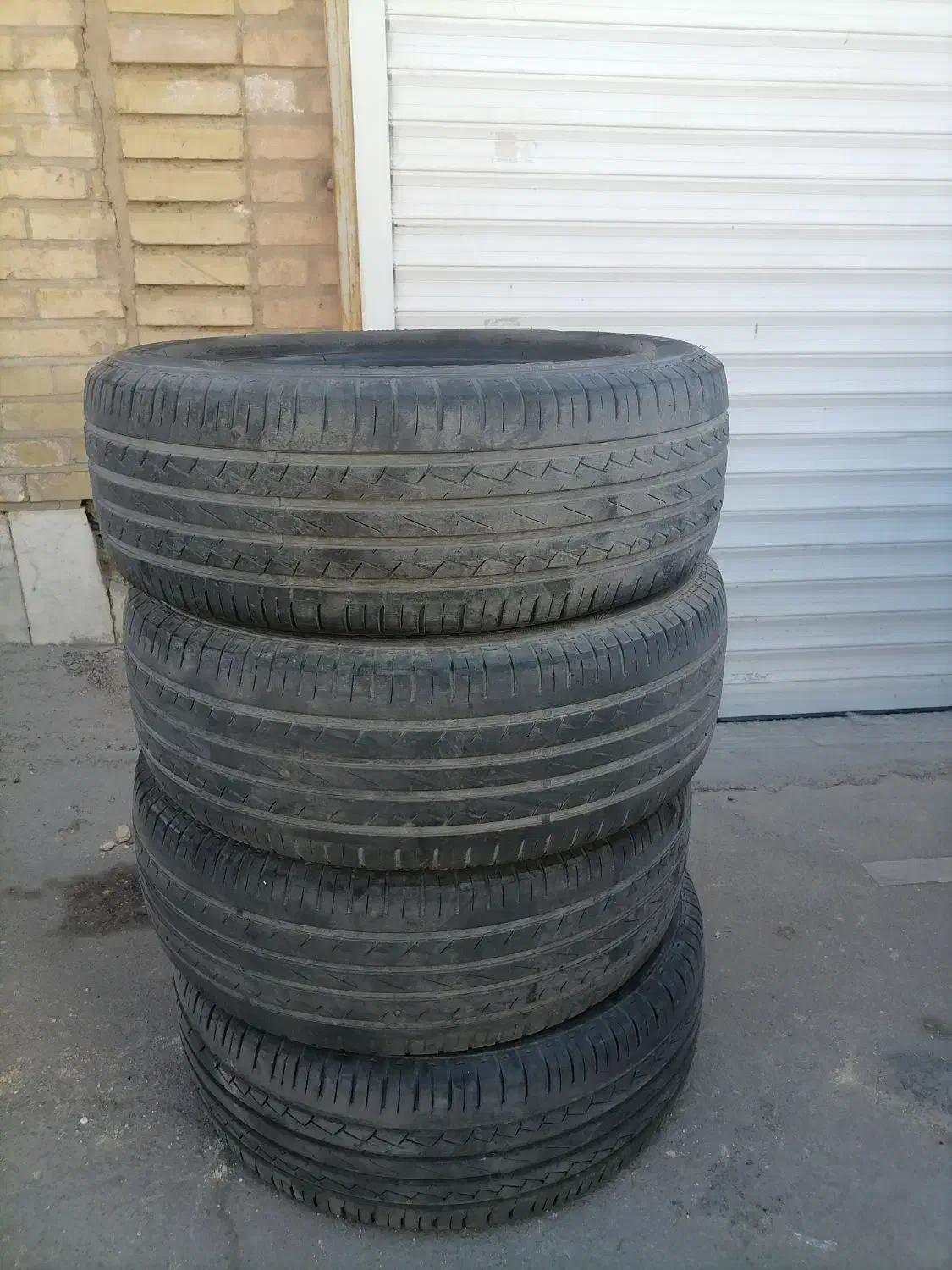 لاستیک دست دوم|قطعات یدکی و لوازم جانبی|یزد, |دیوار