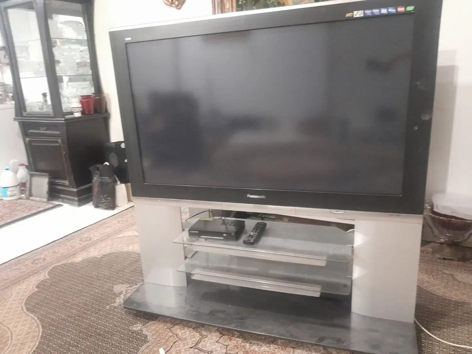 تلویزیون|تلویزیون و پروژکتور|فردیس, فردیس|دیوار