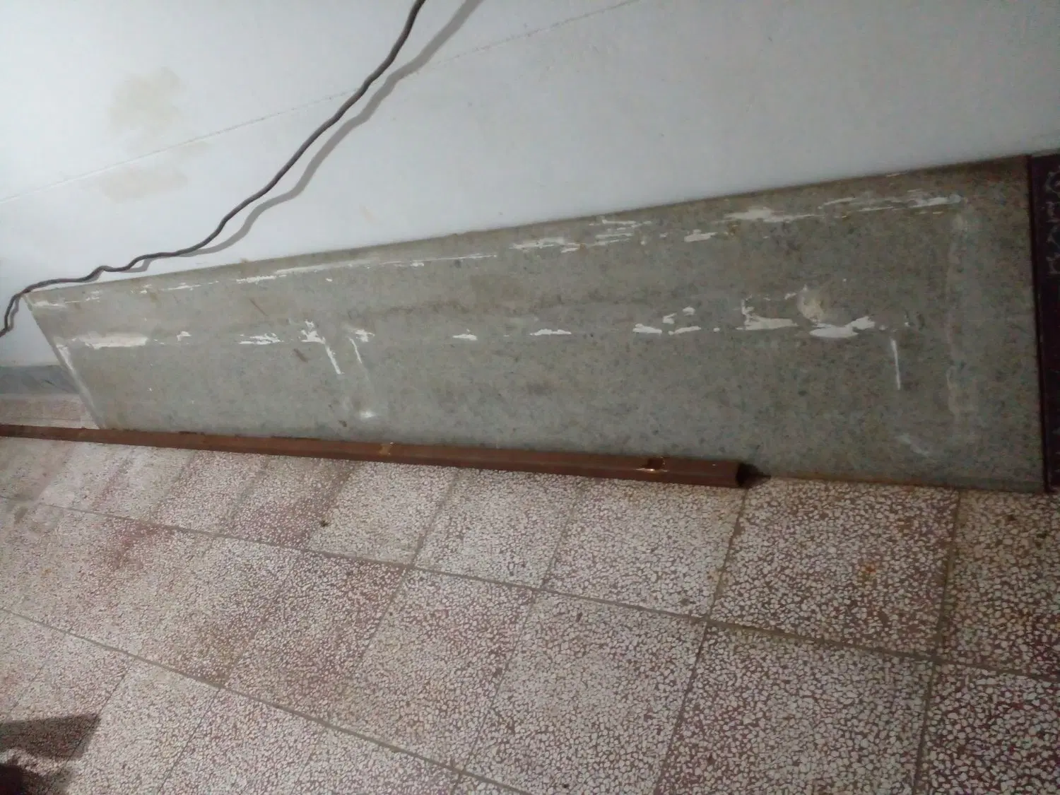 سنگ اوپن|آب‌چکان و نظم‌دهنده ظروف|مینودشت, |دیوار