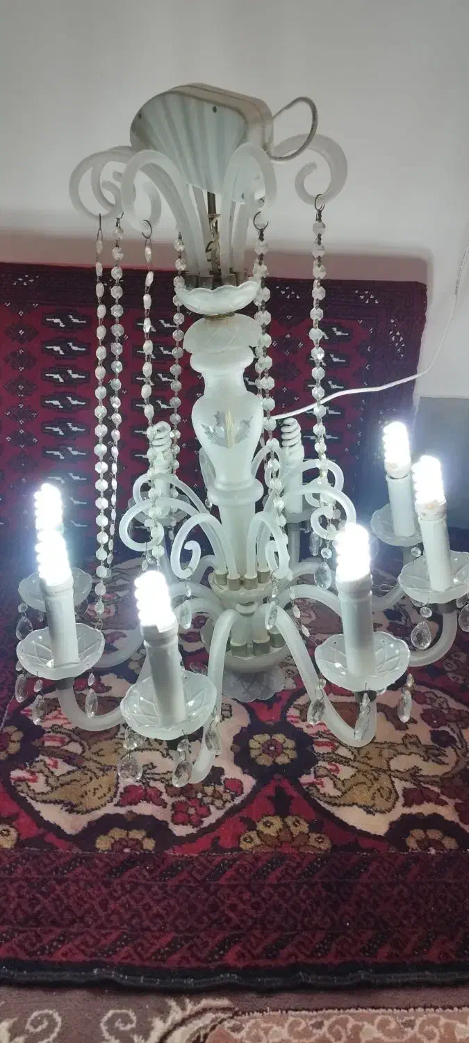 لوستر|لوستر و چراغ آویز|قم, چهل درخت|دیوار