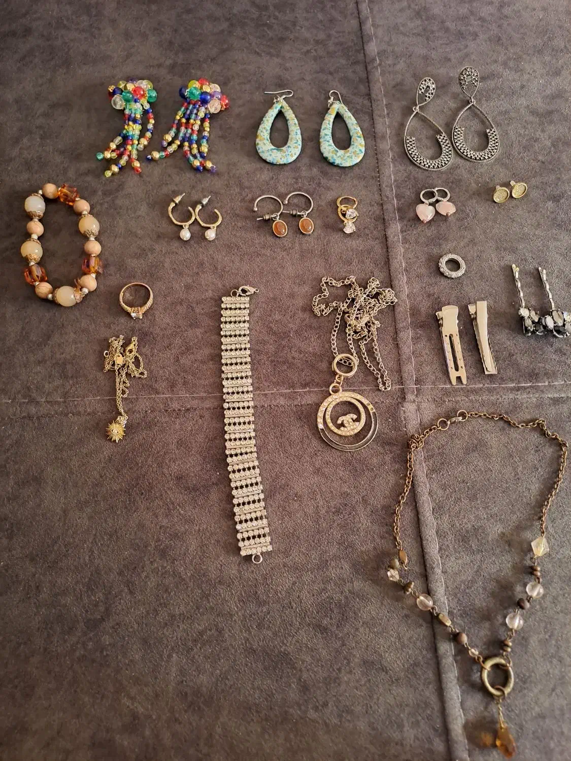 اکسسوری و بدلیجات و تسبیح|بدلیجات|مشکین‌دشت, |دیوار