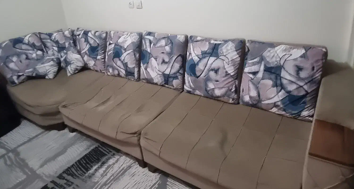 مبل راحتی|مبلمان خانگی و میز عسلی|تهران, درب دوم|دیوار