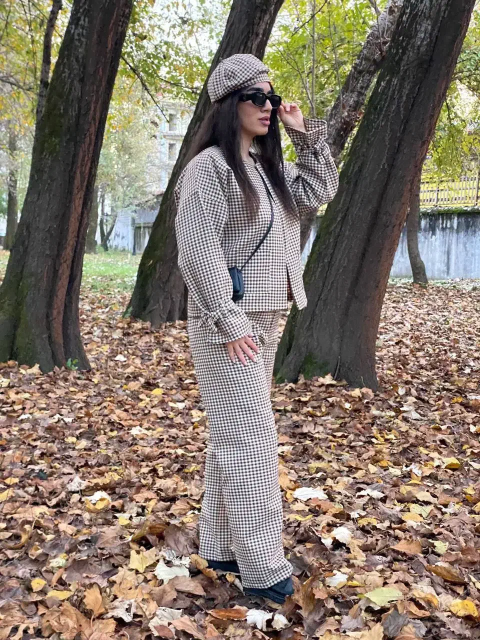 شیک و خاص. بپوشید|لباس|رشت, امین الضرب|دیوار