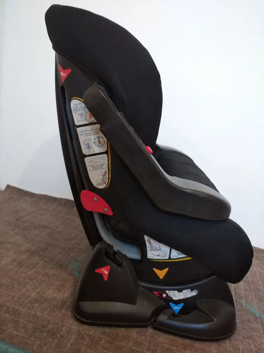 صندلی خودرو کودک|تخت و صندلی بچه|کرمانشاه, |دیوار