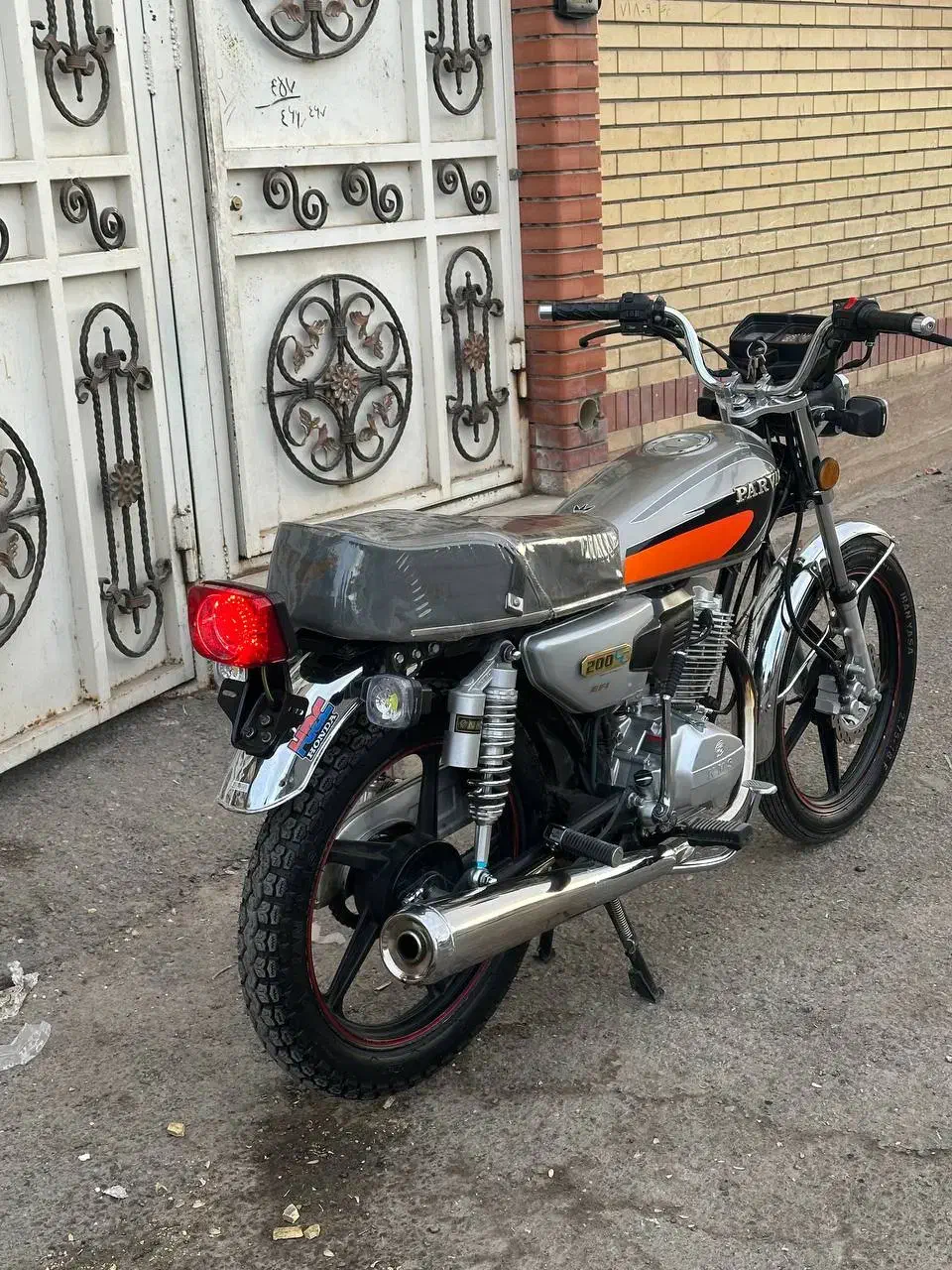 موتور هندا 200|موتورسیکلت|سیرجان, |دیوار