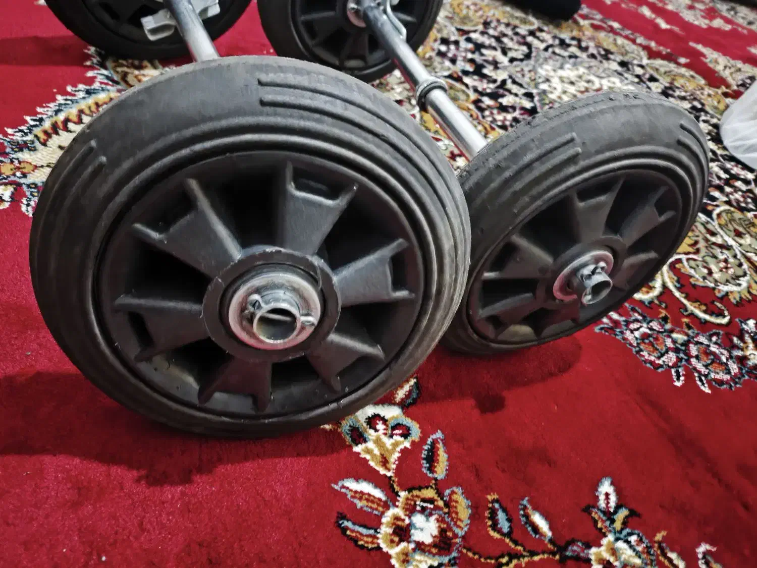 چرخ طبل نو نو|درام و پرکاشن|محمدشهر, محمدشهر|دیوار
