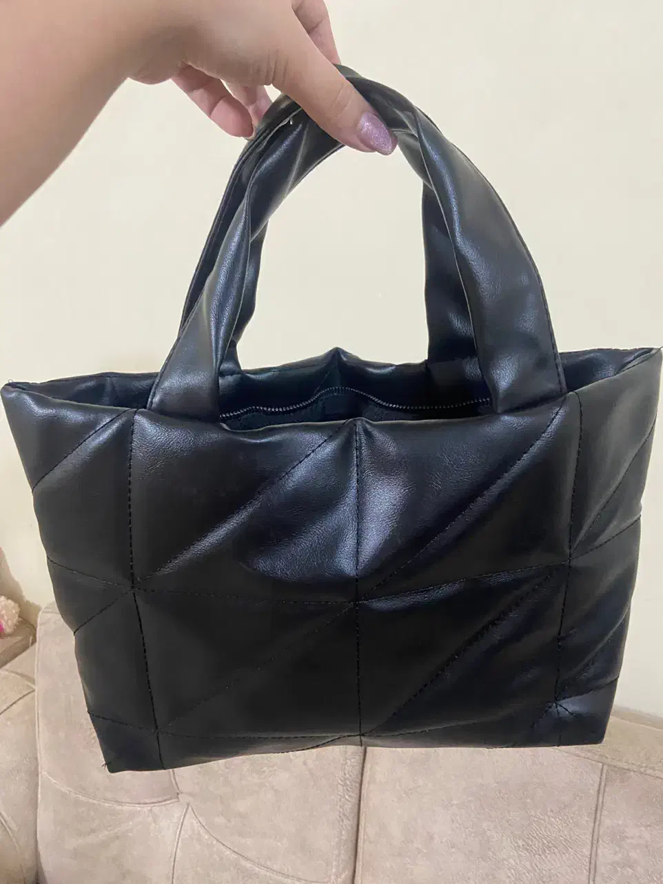 کیف|کیف، کفش، کمربند|رشت, جانبازان|دیوار