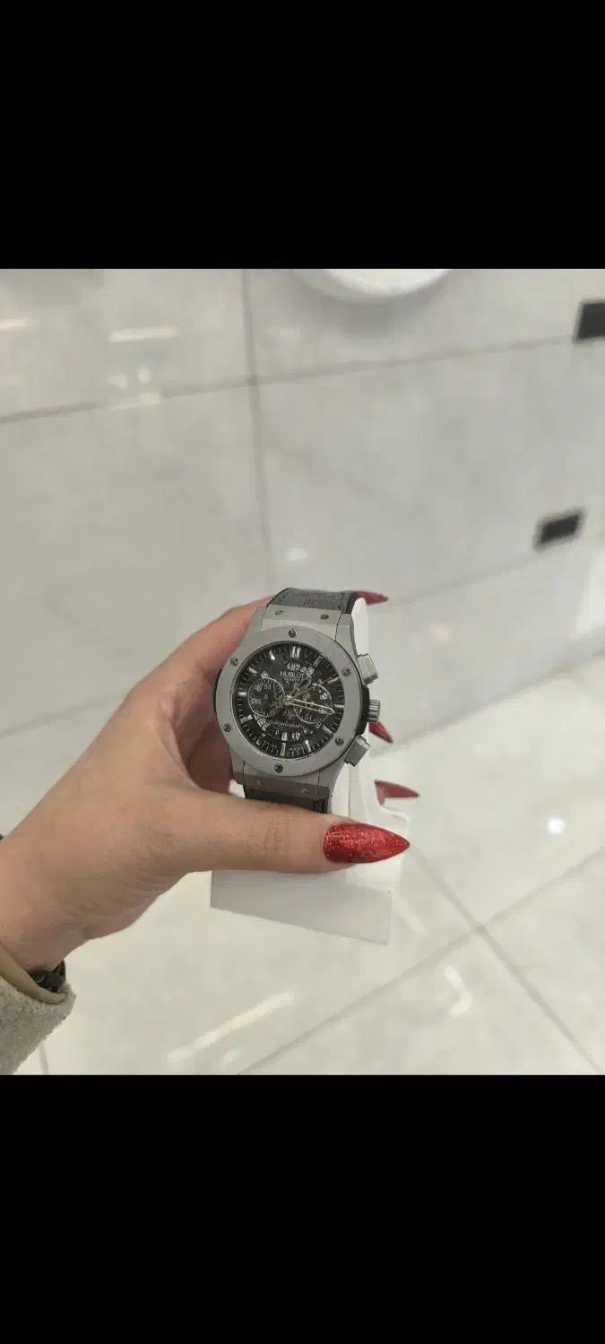 ساعت HUBLOTمردانه طوسی|ساعت|کرج, عظیمیه|دیوار