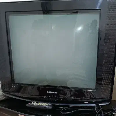 تلوزیون سامسونگ همراه میز|تلویزیون و پروژکتور|ملایر, |دیوار