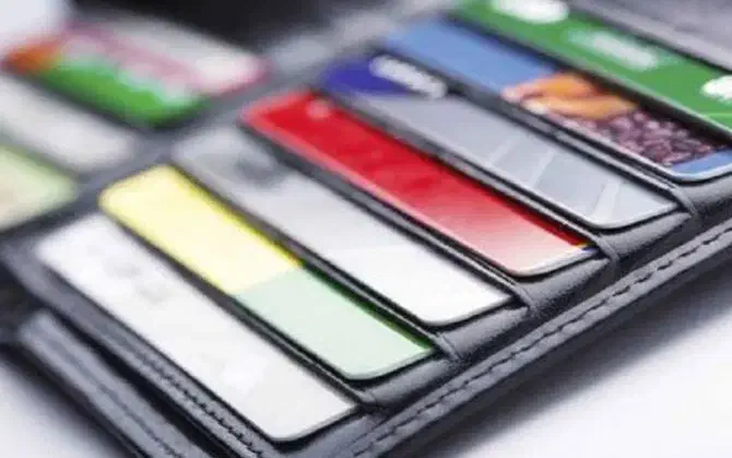 مدارک گمشده|اشیا|ارومیه, |دیوار