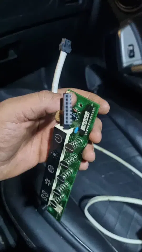 تعمیرات تخصصی هودگاز لوازم خانگی و برد الکترونیکی|خدمات پیشه و مهارت|اصفهان, باتون|دیوار