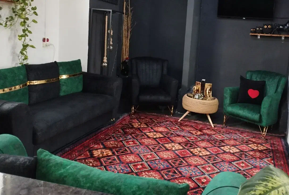 مبل 7نفره|مبلمان خانگی و میز عسلی|بندر انزلی, کلیور|دیوار