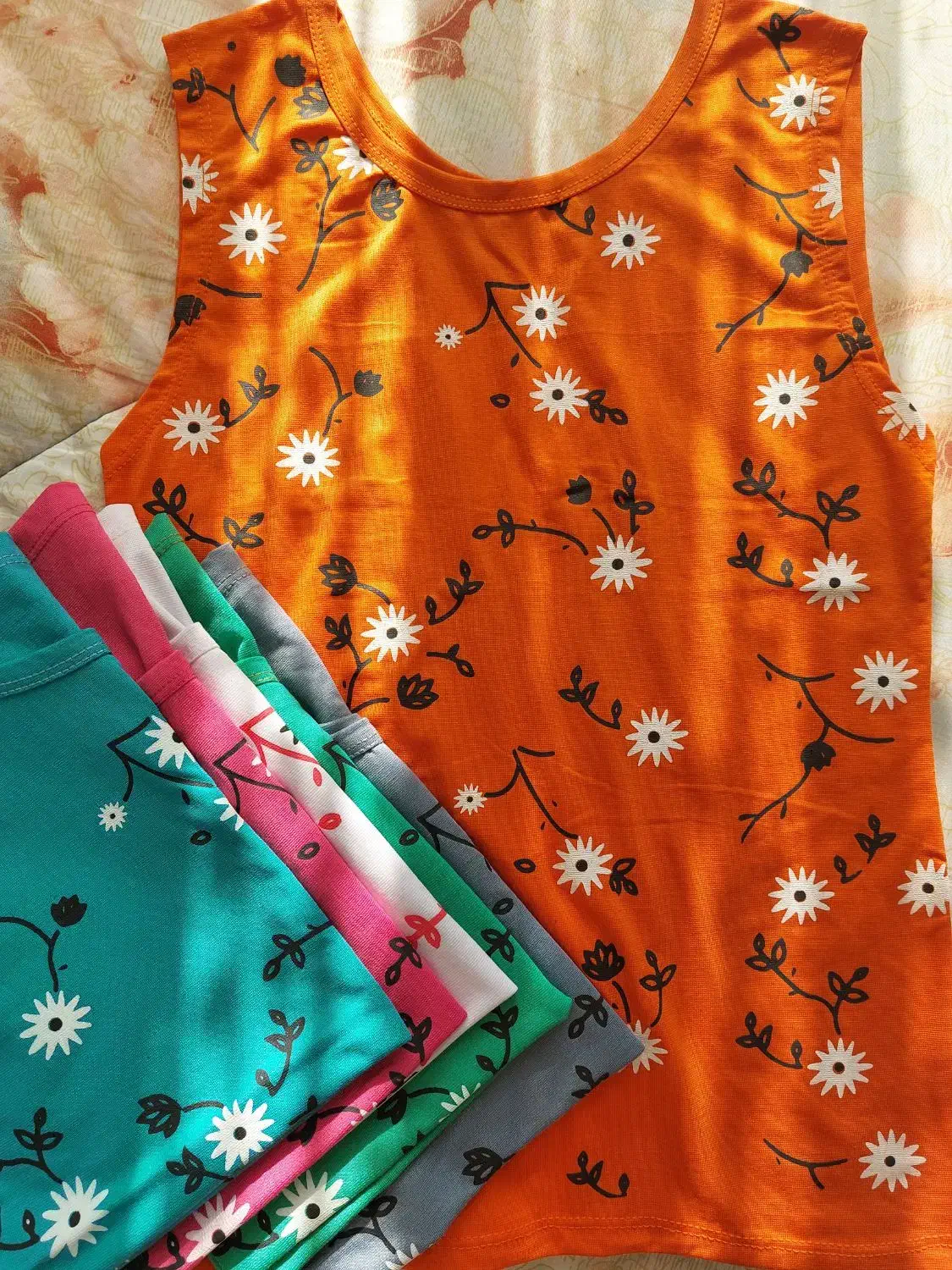 تیشرت وشلوار|لباس|رودسر, |دیوار