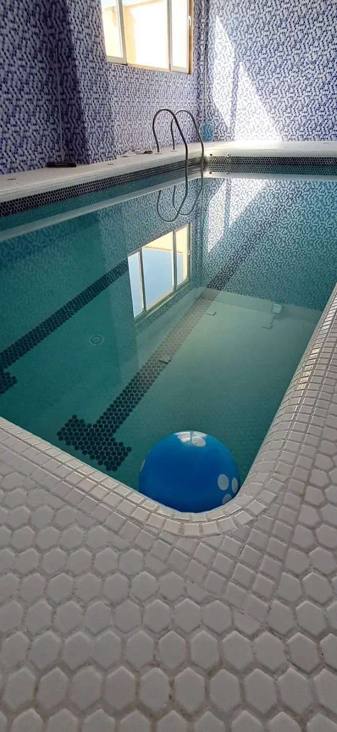 ویلا اجاره استخر پوشیده ساعتی و روزانه رودهن کرشت|اجارهٔ کوتاهمدت ویلا و باغ|رودهن, |دیوار