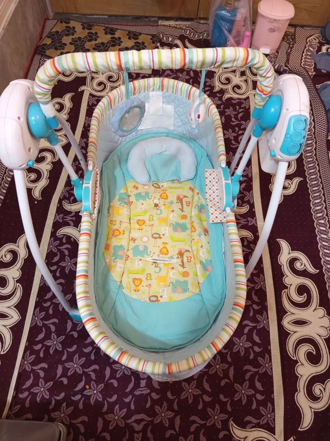 گهواره برقی|اسباب و اثاث بچه|قم, سیدان|دیوار