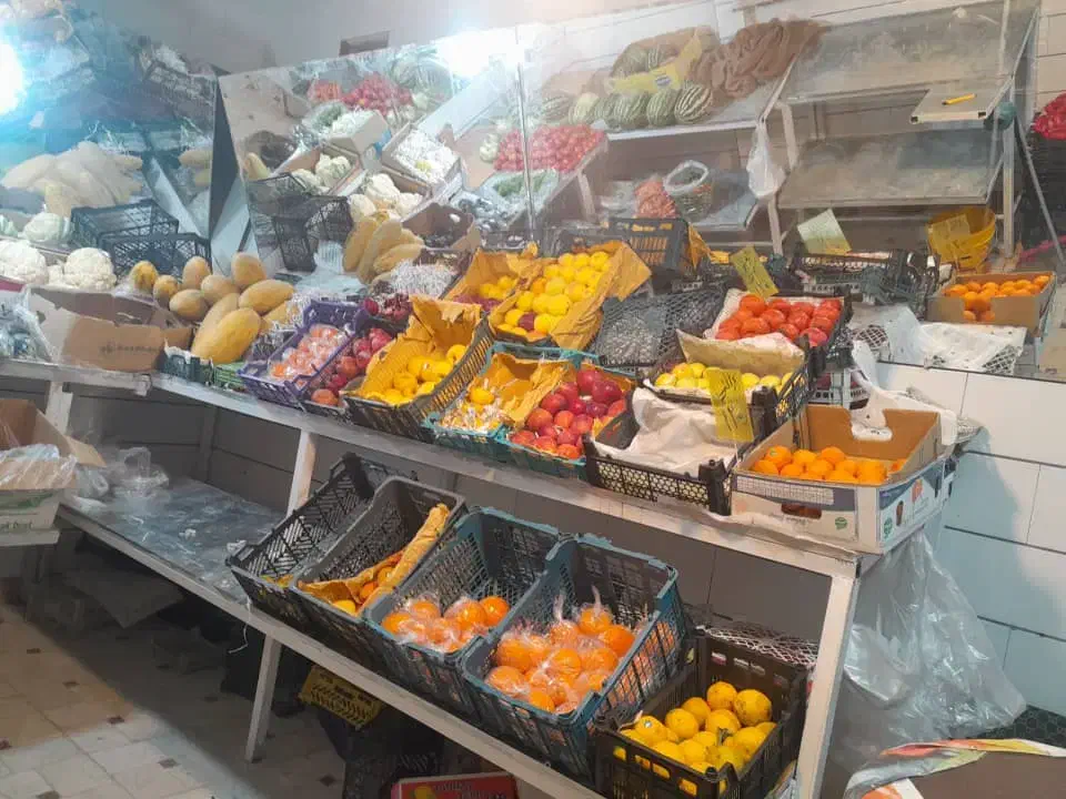 میز دکور میوه|فروشگاه و مغازه|مهاجران, |دیوار