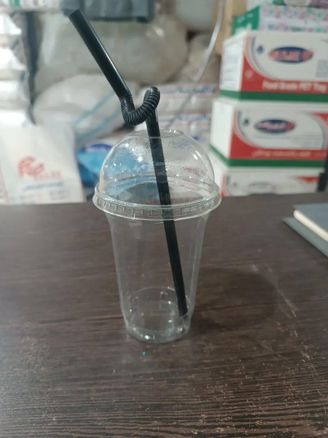 لیوان شیک ۴۰۰ سی سی|ظروف نگهدارنده، پلاستیکی، یکبارمصرف|زابل, |دیوار