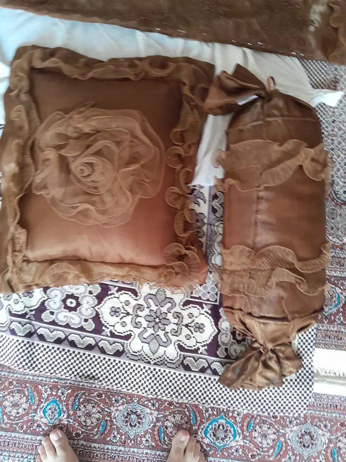 سرویس کامل روتختی سلطنتی دونفره قهوه ای رنگ|سرویس روتختی|اردبیل, |دیوار