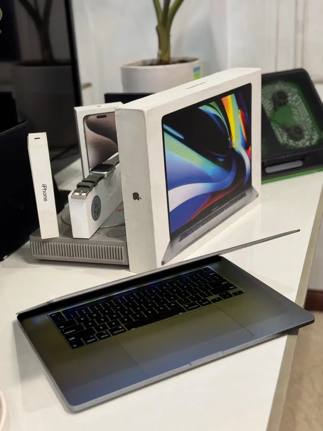 MacBook Pr A i-80بالاترین کانفیگ برای رندر|رایانه همراه|تهران, عباس‌آباد|دیوار