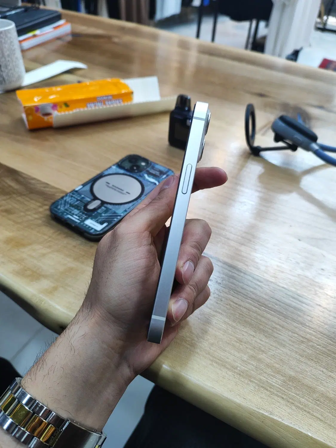 iphone 13|موبایل|ماکو, |دیوار