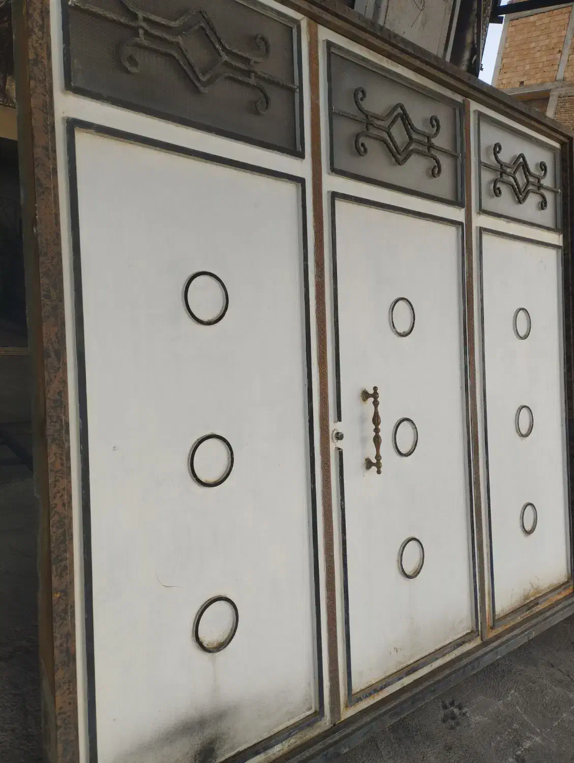 درب حیاط|مصالح و تجهیزات ساختمان|شاهین دژ, |دیوار