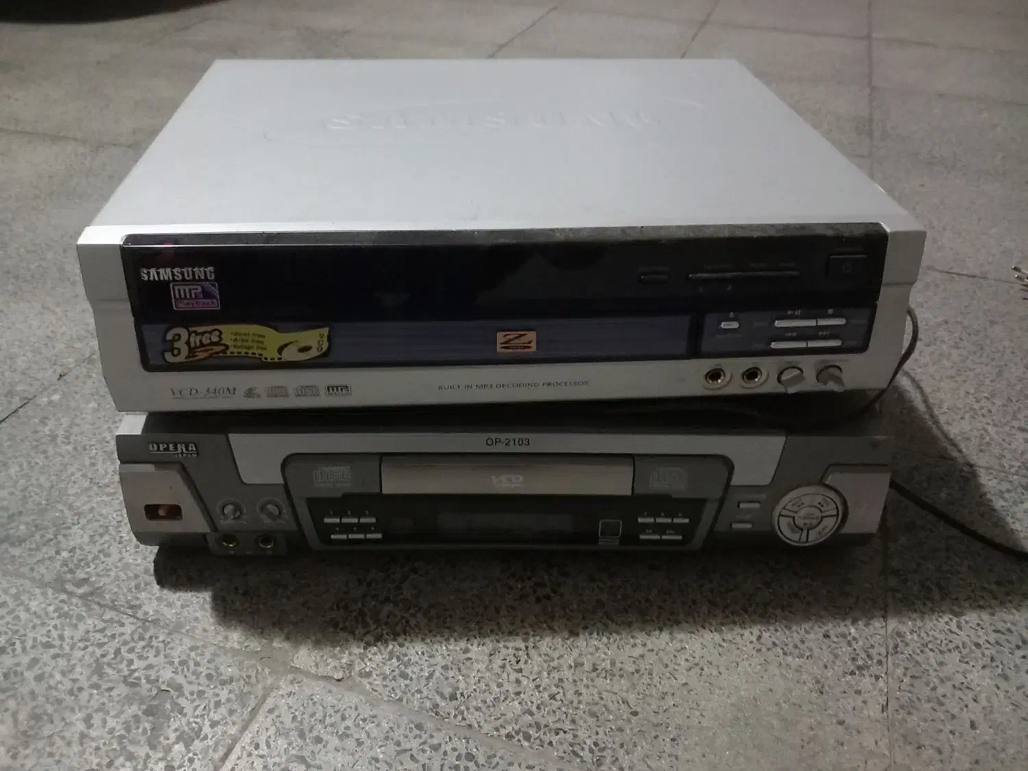 ویدئو سی دی پلیر سامسونگ و اپرا|پخش‌کننده DVD و ویدیو|همدان, |دیوار