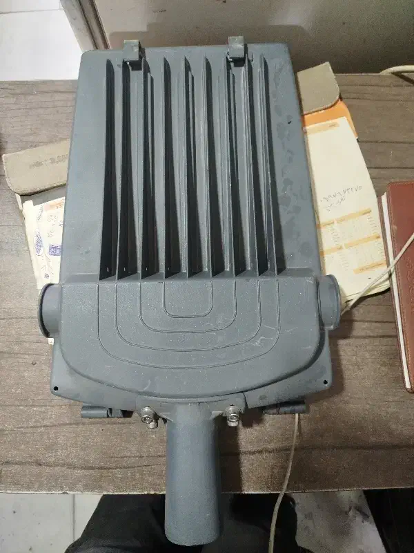 ۱۳عدد پروژکتور قوی فقط لامپ هاشون سوخته|تلویزیون و پروژکتور|کرج, حصارک پایین|دیوار