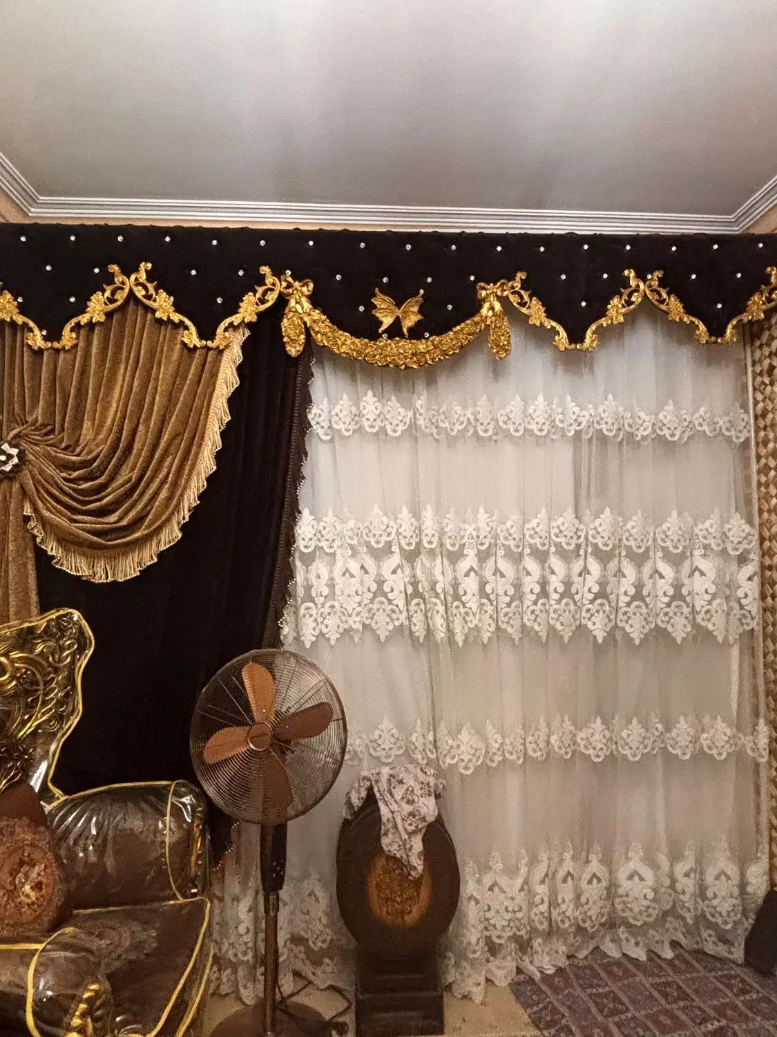 والان کرم و قهوه ای فروشی|پرده، رانر، رومیزی|تهران, اتابک|دیوار