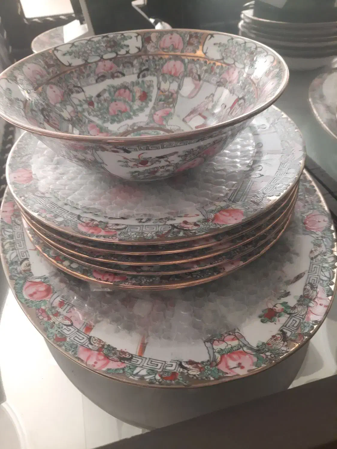 سرویس چینی عتیقه کلکسیونی|کلکسیون اشیاء عتیقه|کرمانشاه, |دیوار