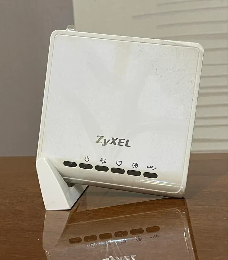 مودم ADSL زایکسل Zyxel P-660RU-T1v3|مودم و تجهیزات شبکه|قم, سالاریه|دیوار