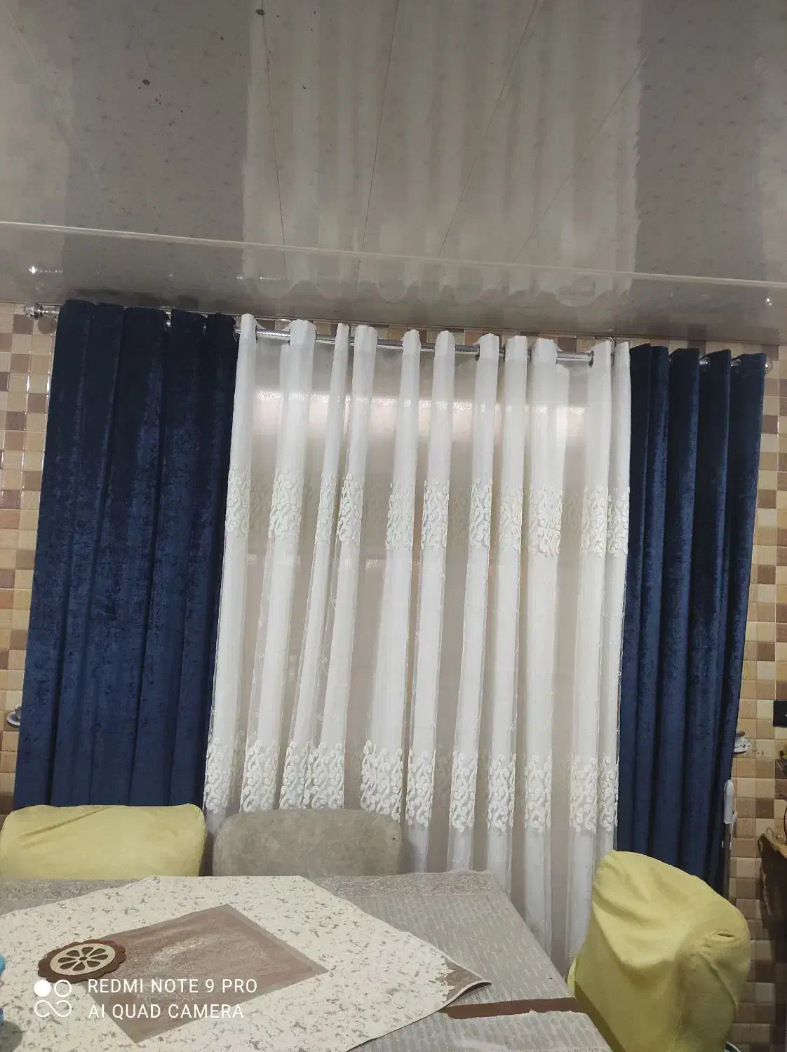 سه عدد پرده پذیرایی اتاق خواب و در حیاط خلوت|پرده، رانر، رومیزی|برازجان, |دیوار